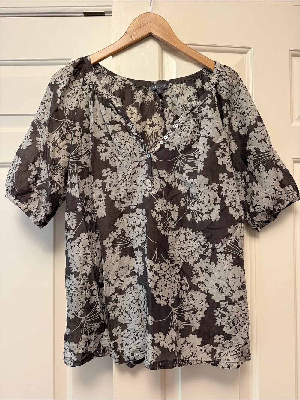 Lilla P Brown Floral V-Neck Blouse with Buttons